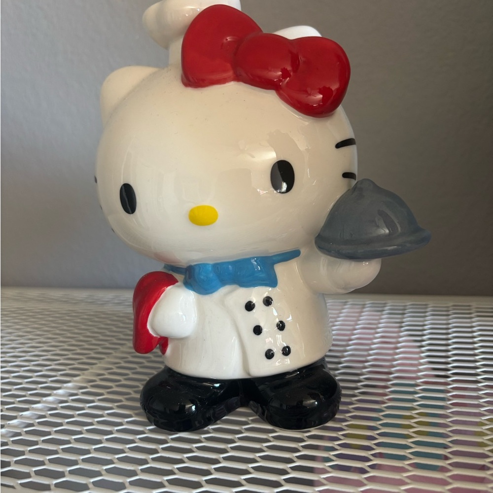 Hello Kitty Chef Figurine